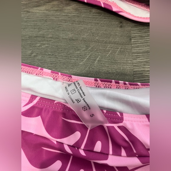 Shein Floral Bikini - Picture 2 of 2